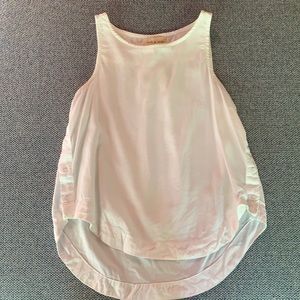 White cloth and stone tank size xs.